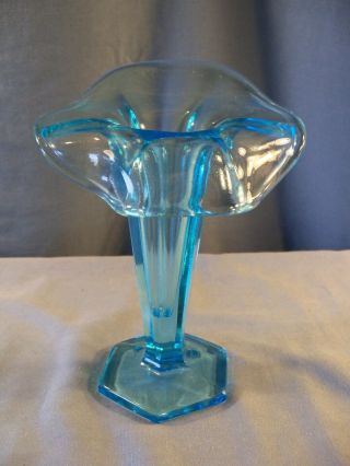 Westmoreland Blue Glass Colonial Pattern Jack In The Pulpit Tulip Vase