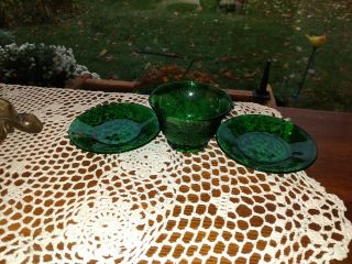Vintage Forest Green Oatmeal Glass 2 Saucers 1 Custard Cup By Anchor Hocking