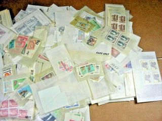 Dominican Republic,  Spain,  100s Of (much Is Nh) Stamps In 400,  Glassines