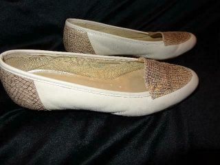 Jan Howard Estate Lovingly Worn Jack Rogers Cream Colored/accents Flats