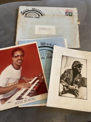 Rare 1977 Stevie Wonder Fan Club Kit Photos Poster Mailer Vintage