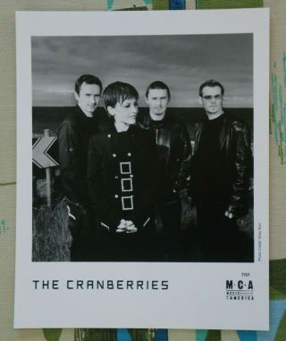 The Cranberries 8 X 10 Promo Photo 2001 Dolores O 