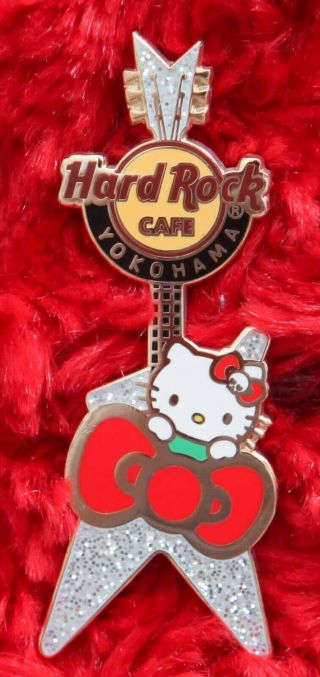 Hard Rock Cafe Pin Yokohama Hello Kitty Bow Guitar Glitter Hat Lapel Logo Series