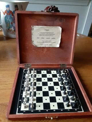Schach Classic Travel Chess Berlin Germany