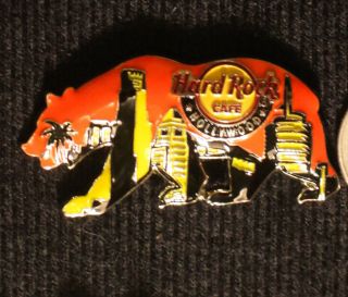 Hard Rock Cafe Pin Hollywood 3d Bear Skyline Orange Hat Lapel Logo Grizzly
