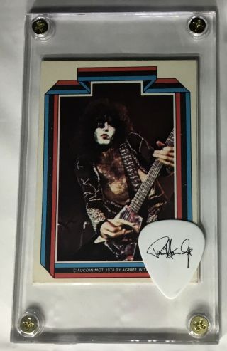 Kiss Paul Stanley Black On White Tour Guitar Pick / 1978 Donruss Card Display