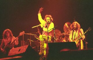 Jethro Tull In Concert 1977 30 Rare Photos 