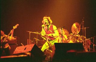 JETHRO TULL in concert 1977 30 Rare PHOTOS ' Songs from the Wood ' tour.  not cd 3