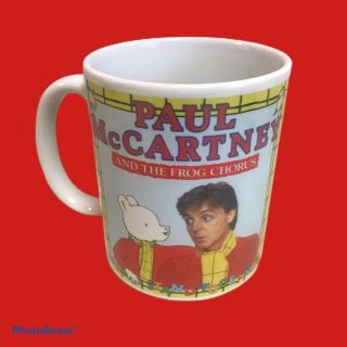 Paul Mccartney&the Frog Chorus We All Stand Together 1984 Album Cover On A Mug.