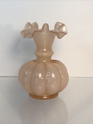 Fenton Dusty Rose Pink Glass Ruffled Top Melon Ribbed Vase 4.  5 Inches