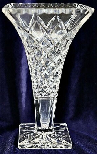 Vintage Diamond Cut Crystal Square Trumpet Vase 22.  5cm High 1.  1kg