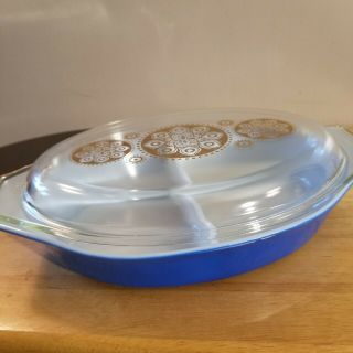Vintage Pyrex Royal Blue 1 1/2 Qt Divided Casserole Dish Gold Constelation Lid