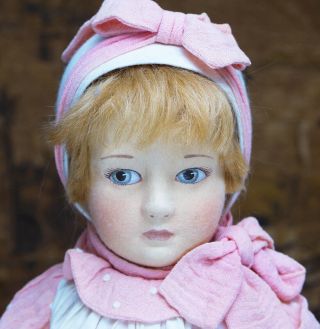 17in (43cm) 1992 R.  John Wright Little Miss Muffet Doll