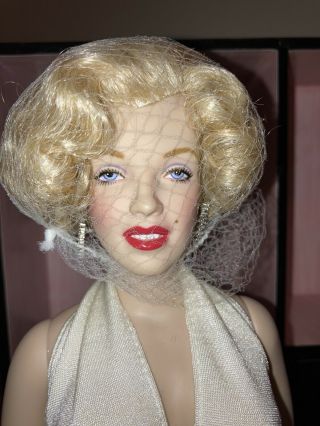 Franklin Marilyn Monroe vinyl doll,  trunk and outfits,  EUC 4