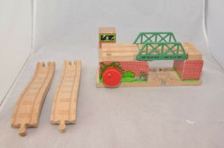 Lifting Bridge / Rare Retired Thomas Wooden Train Destination Piece