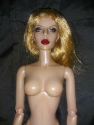 Jamieshow Doll Nude (please Read The Description)