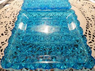 (2) Vintage L.  G.  Wright Glass Aqua Blue Daisy And Button Art Glass 5 5/8 " Plate