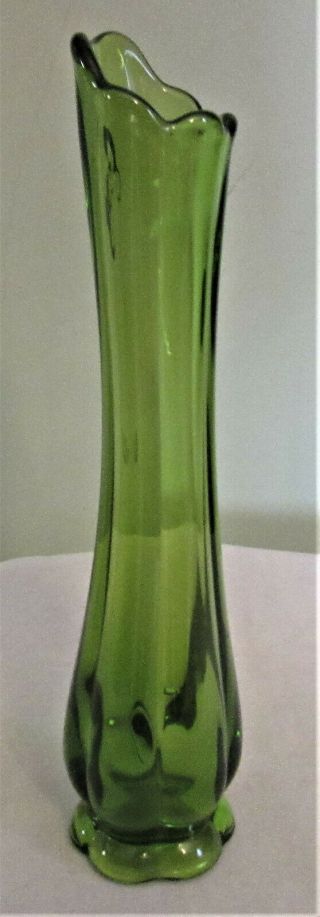 Lovely Vintage Viking Glass Epic Green Stretch / Swung Vase,  Circa 1960 