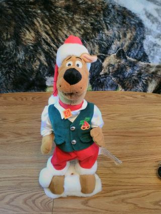 Scooby - Doo Cartoon Network Gemmy Stuffed Plush Dancing Christmas Santa " No Sing "