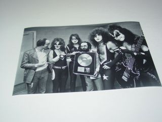 Kiss 8x12 Photo Peter Paul Ace Gene Backstage Cobo Alive Album Tour Jan 1976 9