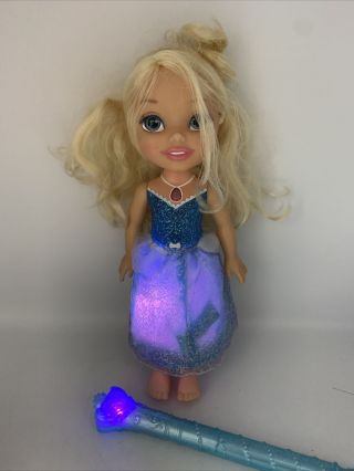 Jakks Pacific Disney Princess Magical Wand Cinderella Doll 14 " Talking Light Up