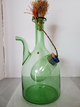 Vintage Hand Blown Italian Glass Wine Decanter with Ice Chamber Raffia Stoppers 3