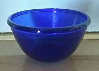 Vtg Arcoroc Deep Cobalt Blue Glass Mixing Bowl France Rolled Rim 5 7/8