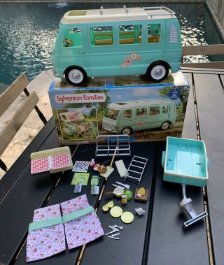 Calico Critters Sylvanian Families Campervan W Trailer Hitch Boxed Camper Van