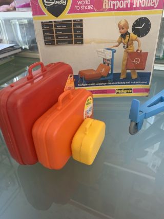 RARE COMPLETE BOXED Vintage Pedigree Sindy Airport Trolley Box 1980 ' s 3