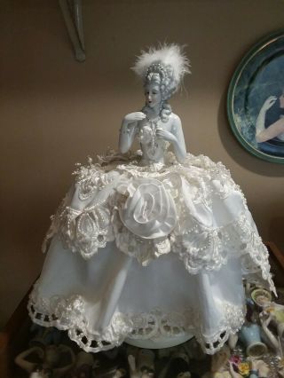 Vtg.  Porcelain Half - Doll Boudoir Marie Antoinette Bride Doll.