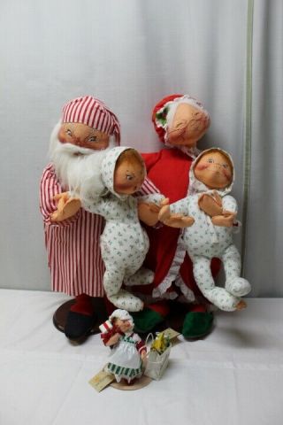 Vintage Annalee Large Christmas Doll Mr.  And Mrs.  Claus 30 " With Twin Babies