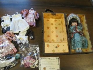 Porcelain Doll - Trudy Traveler By Show Stoppers In Wooden Trunk W/ Clothes