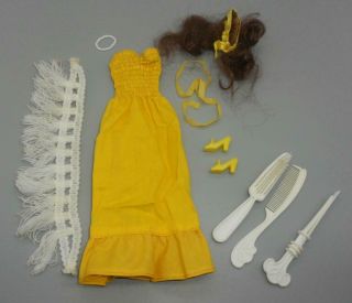 Vintage Barbie African American Deluxe Quick Curl Cara Orig Outfit W Accessories