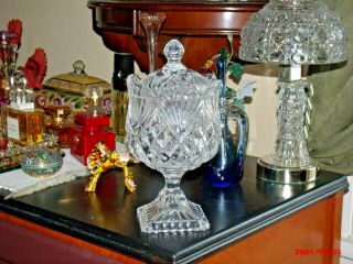 Vintage Shannon Crystal Designs Of Ireland Pedestal Tulip Designed Candy Dish