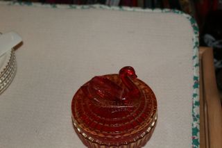 Vintage Jeanette Amberina Glass Swan Powder Lipstick Trinket Box Jar Dish Red
