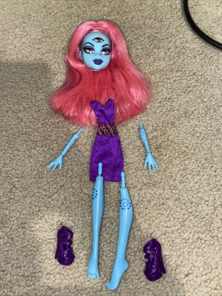 Monster High Create - A - Monster Three Eyed Ghoul Almost Complete