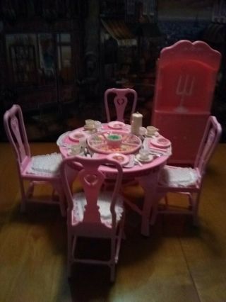 Vintage 1984 Barbie Sweet Roses Dining Room Set Buffet Accessories Clock