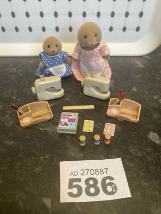 Sylvanian Families Rare Sewing With Mother