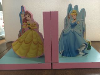 Bookends Book Disney Princess Cinderella Belle (some Marks In Photos)