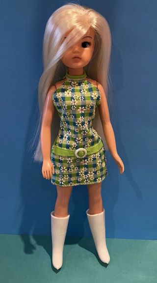 Vintage Pedigree Sindy Rerooted In Blonde With Dress And Boots