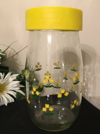 Vintage Carlton Glass 1982 Kitchen Canister Yellow Floral & Lid 1.  5 Liter