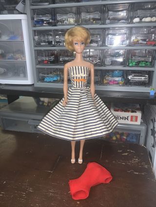 Vintage Ash Blond Bubblecut Barbie Sidepart
