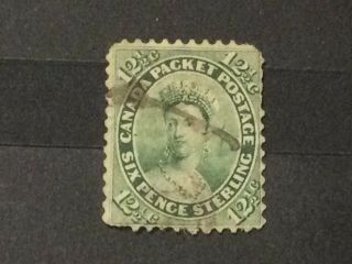 1859 Canada 18 Queen Victoria 12 1/2 Cent Yellow Green Stamp