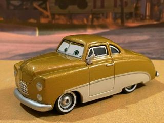 Disney Pixar Cars Mildred Bylane Retro Radiator Springs 8 Loose