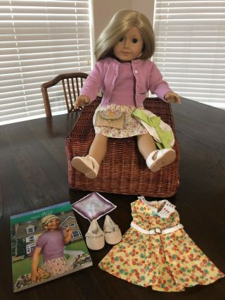 American Girl Doll — Kit Kittredge In Meet Outfit,  Ships Within 24 Hours