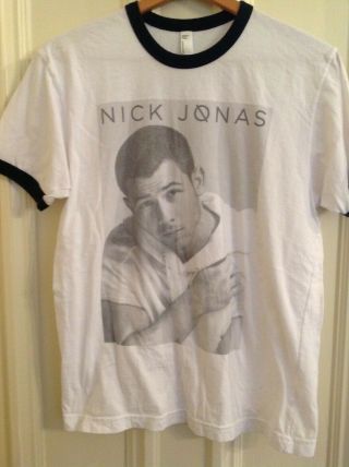Nick Jonas 2016 Concert Tour M Ringer T - Shirt Jonas Brothers Last Year