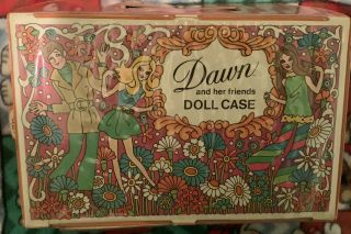 Vintage Dawn And Her Friends Doll Case And 7 Dolls 2