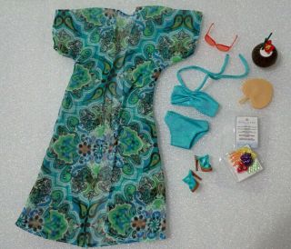 The Barbie Look Poolside Fashion & Accessories Unboxed Black Label Unboxed