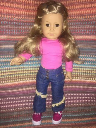 American Girl Doll Kailey (Retired) 2003 With CLOTHING,  PLUS Accessories 2