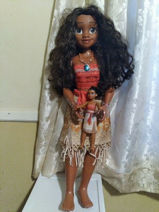 Disney Princess Moana My Size 32 1/2 Inch Doll Jakks Pacific With 9 " Doll